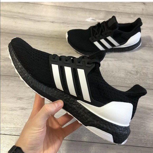 adidas gazelle silver green womens adidas Men's Ultraboost Sneakers 8.5